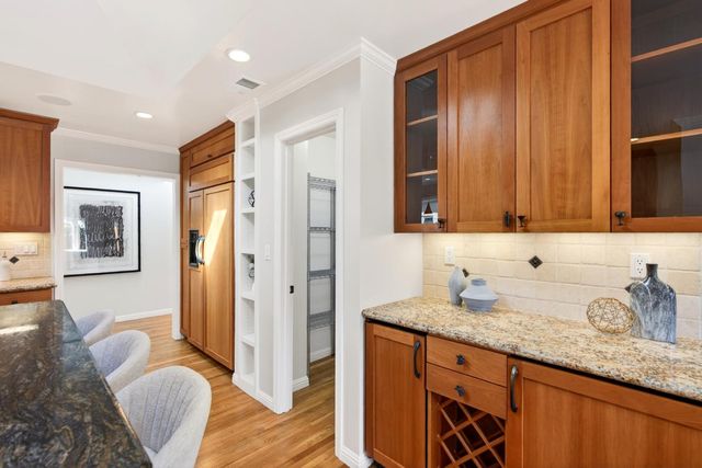 1452 La Crosse Drive, Sunnyvale, CA 94087