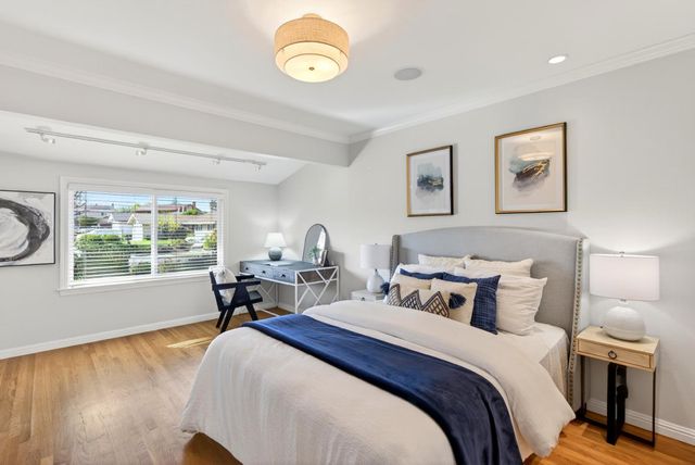 1452 La Crosse Drive, Sunnyvale, CA 94087