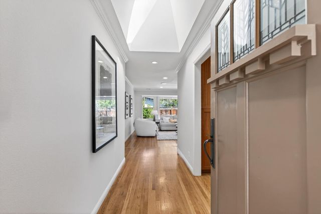 1452 La Crosse Drive, Sunnyvale, CA 94087