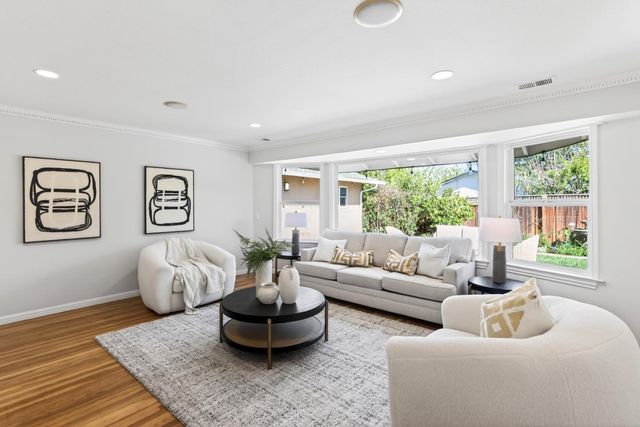 1452 La Crosse Drive, Sunnyvale, CA 94087