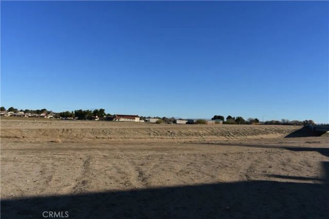 14988 Rivers Edge, Helendale, CA 92342