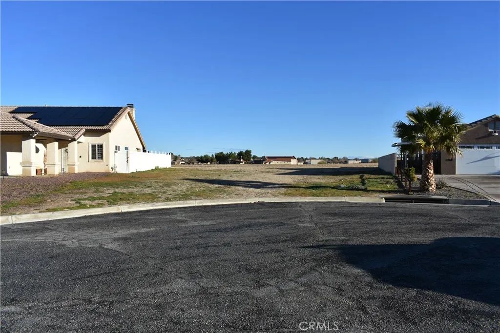 14988 Rivers Edge, Helendale, CA 92342