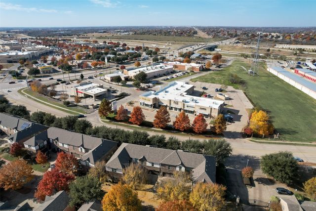 5007 Venecia Way, Grand Prairie, TX 75052