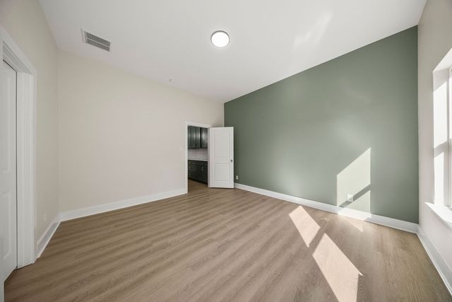 1630 Bessie Street, Fort Worth, TX 76104