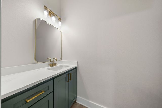 1630 Bessie Street, Fort Worth, TX 76104