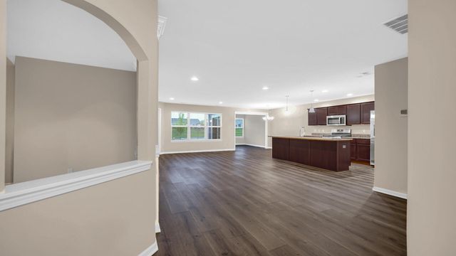 2956 Brisbane Drive, Valparaiso, IN 46385