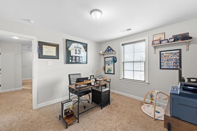 60 JAMES CV, Oakland, TN 38060