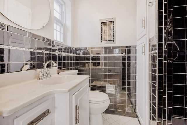 718 Devonshire Drive, Richardson, TX 75080