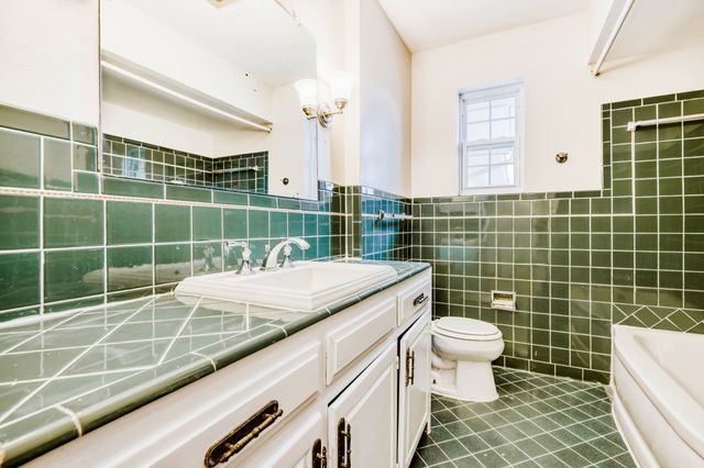 718 Devonshire Drive, Richardson, TX 75080