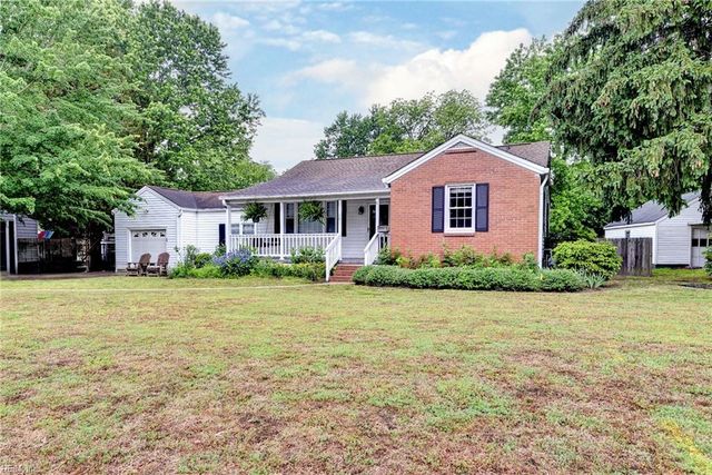 15 Rutledge RD, Newport News, VA 23601