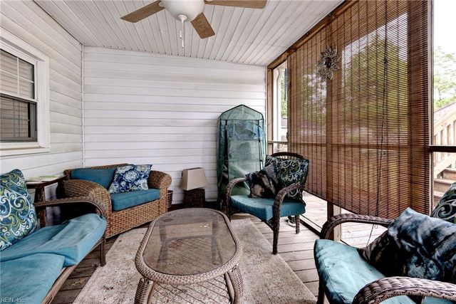 15 Rutledge RD, Newport News, VA 23601
