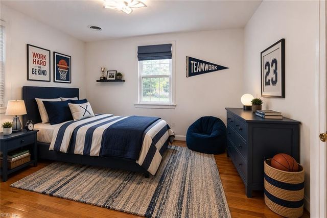 15 Rutledge RD, Newport News, VA 23601