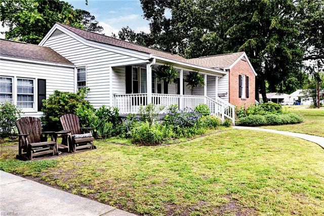 15 Rutledge RD, Newport News, VA 23601