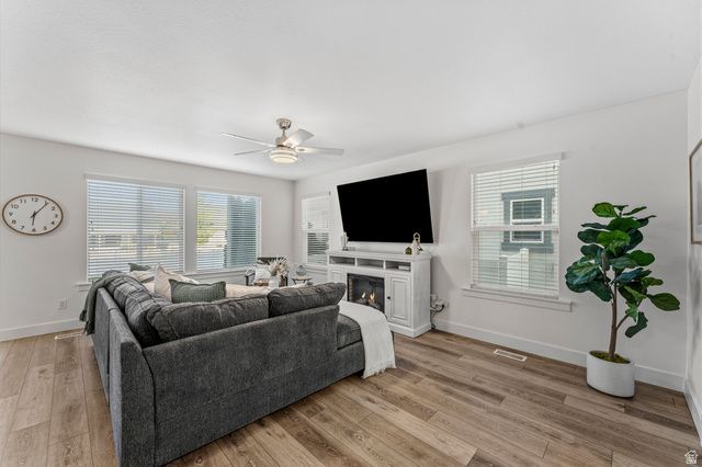 13247 S MEADOWSIDE DR, Herriman, UT 84096