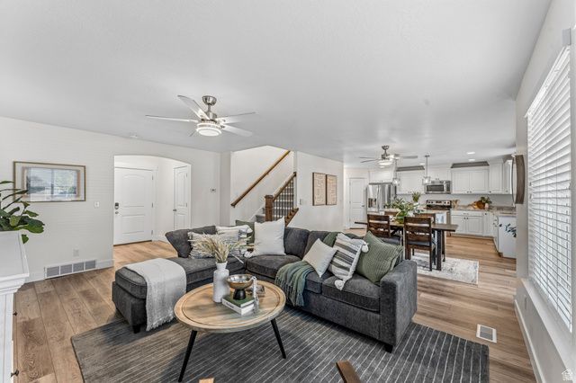 13247 S MEADOWSIDE DR, Herriman, UT 84096