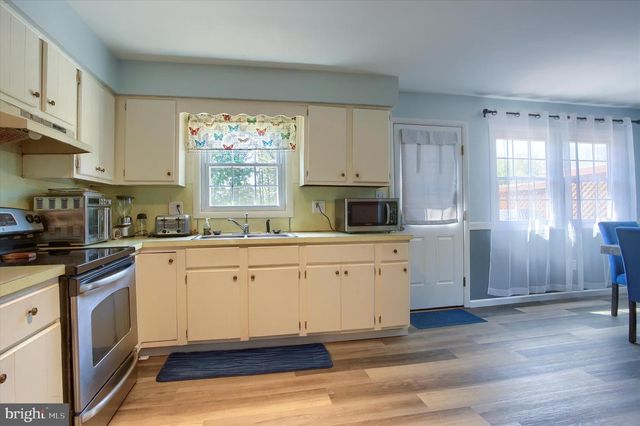 2351 ARMSTRONG VALLEY RD, Halifax, PA 17032