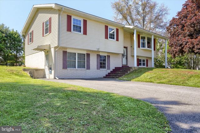2351 ARMSTRONG VALLEY RD, Halifax, PA 17032