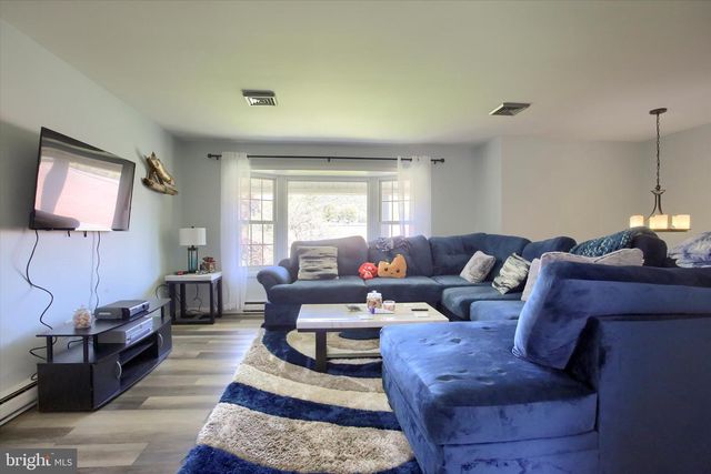 2351 ARMSTRONG VALLEY RD, Halifax, PA 17032