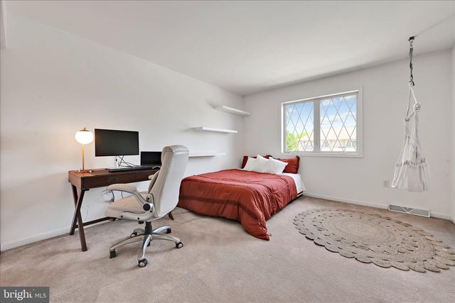 51 EAGLE DR, Ephrata, PA 17522