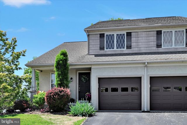 51 EAGLE DR, Ephrata, PA 17522