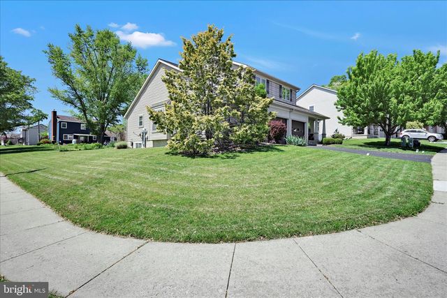 51 EAGLE DR, Ephrata, PA 17522