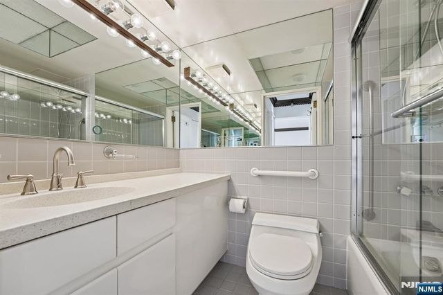 1512 Palisade Avenue 16L, Fort Lee, NJ 07024