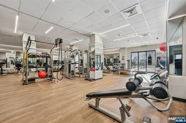 1512 Palisade Avenue 16L, Fort Lee, NJ 07024