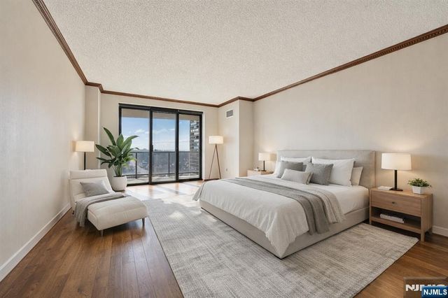 1512 Palisade Avenue 16L, Fort Lee, NJ 07024