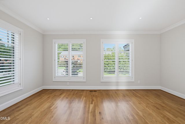 605 Smedes Place B, Raleigh, NC 27605