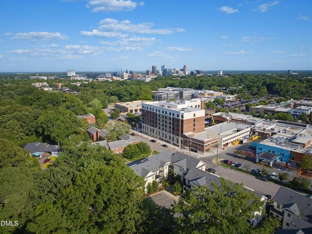 605 Smedes Place B, Raleigh, NC 27605