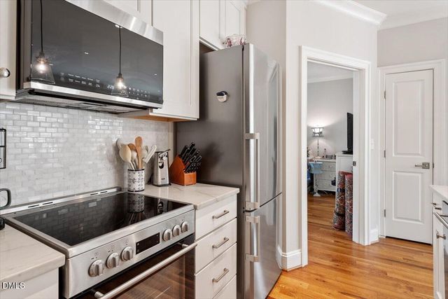 605 Smedes Place B, Raleigh, NC 27605