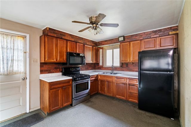 2321 Coulterville Rd, North Huntingdon, PA 15131