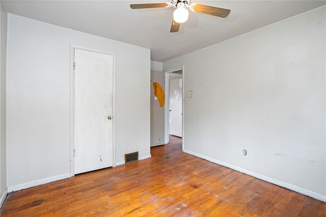 2321 Coulterville Rd, North Huntingdon, PA 15131