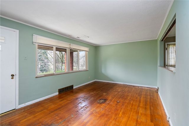 2321 Coulterville Rd, North Huntingdon, PA 15131