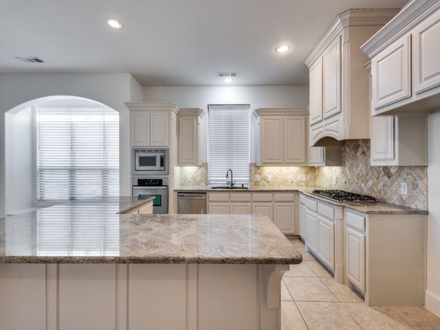 2260 Morning Dew Court, Allen, TX 75013