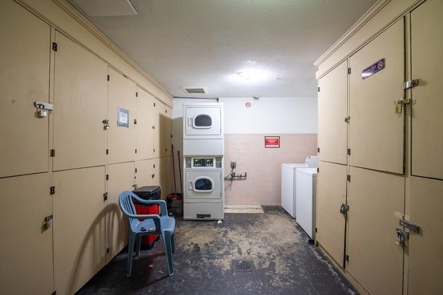 24-26 Inman Street 4, Lawrence, MA 01843