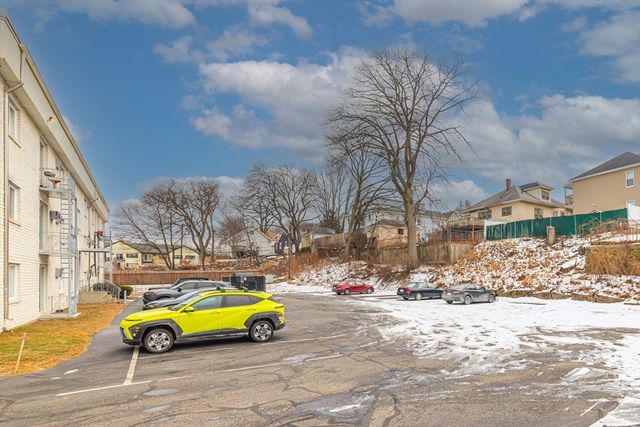 24-26 Inman Street 4, Lawrence, MA 01843