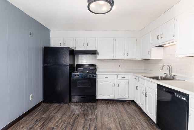 24-26 Inman Street 4, Lawrence, MA 01843