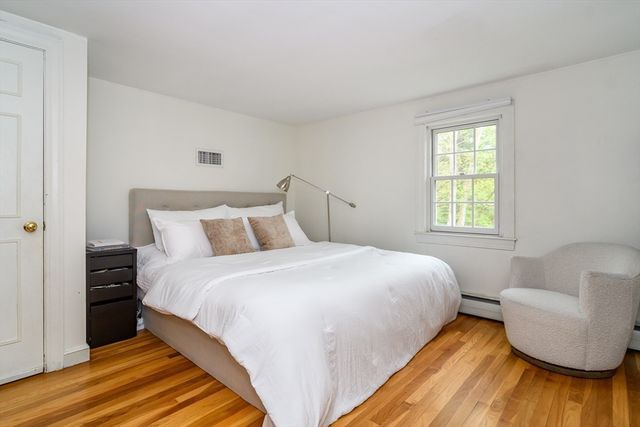5 Wayland Hills Rd, Wayland, MA 01778