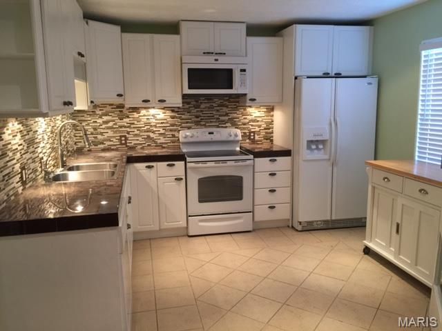 4635 Oldenburg Avenue, St Louis, MO 63123