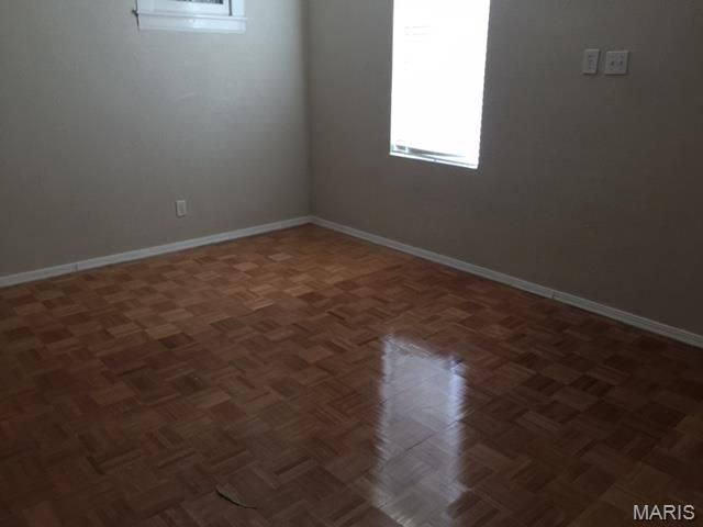 4635 Oldenburg Avenue, St Louis, MO 63123
