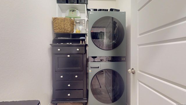 12590 carrick, San Antonio, TX 78254