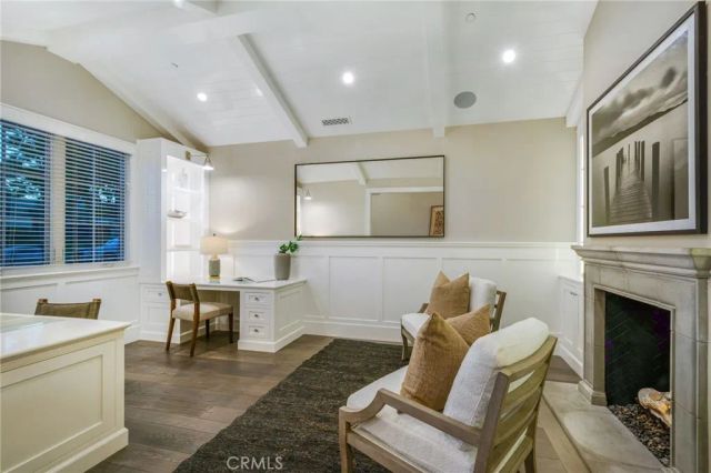 712 K Thanga, Corona Del Mar, CA 92625