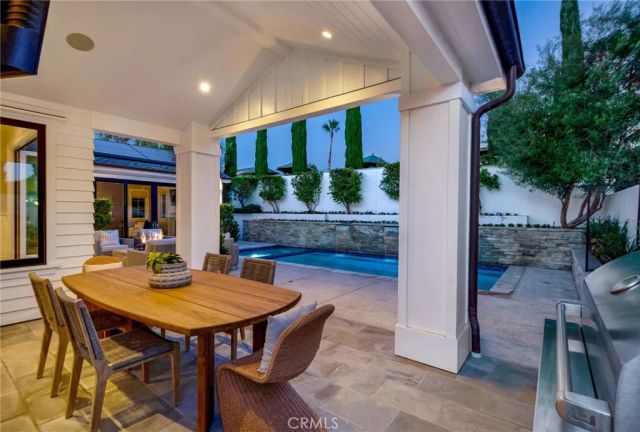 712 K Thanga, Corona Del Mar, CA 92625
