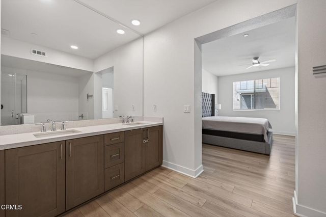 2850 Wagon Wheel 402, Oxnard, CA 93036