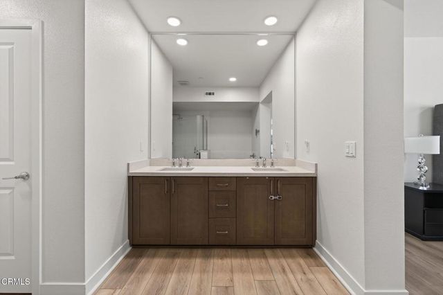 2850 Wagon Wheel 402, Oxnard, CA 93036