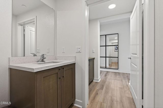 2850 Wagon Wheel 402, Oxnard, CA 93036