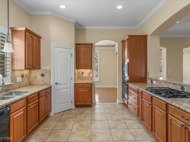 631 Ashley River Road, Shreveport, LA 71115