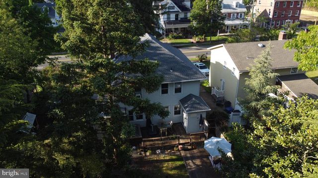 54 WARREN ST, Beverly, NJ 08010
