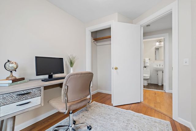 802 E 3rd St 3, Boston, MA 02127